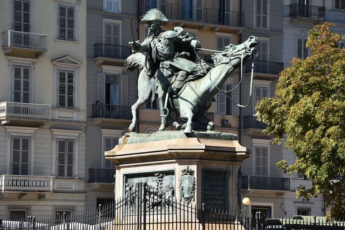Monumento a Ferdinando di Savoia duca di Genova - 1