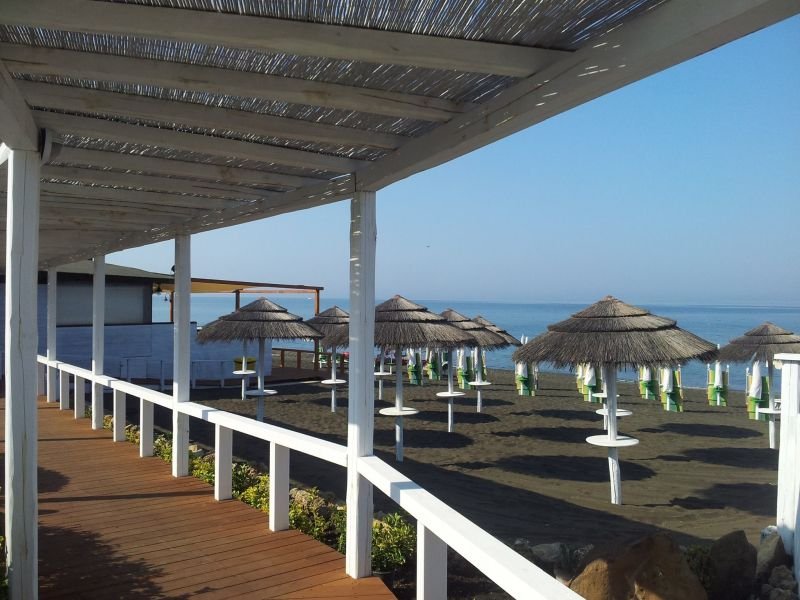 Be Bop A Lula Beach - 5