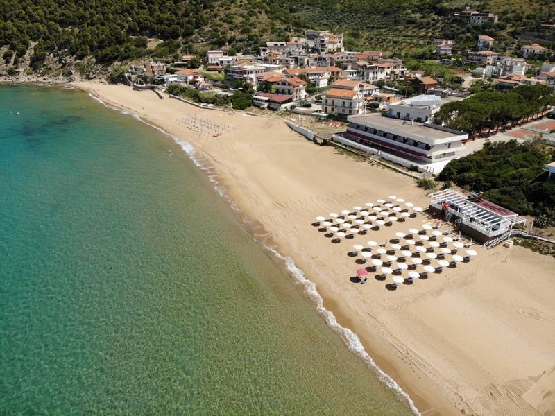 Spiaggia Lago-Tresino 2