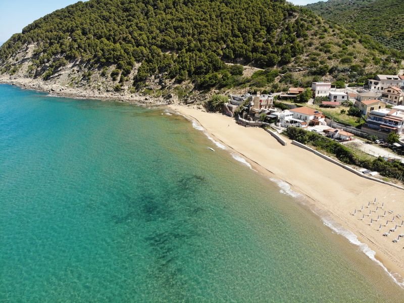 Spiaggia Lago-Tresino 1