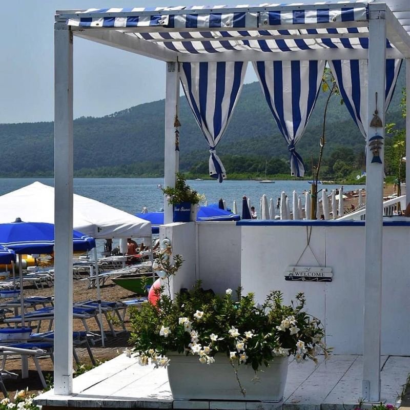 Blue Banner Beach - Trevignano Romano