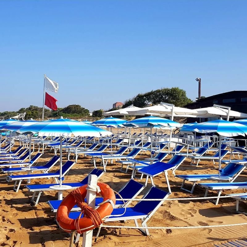 Blueout Stabilimento Balneare & Beach Bar - 2