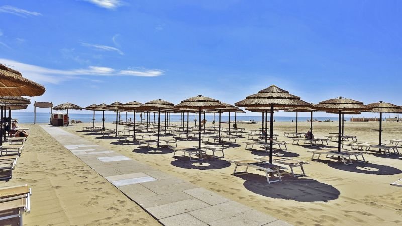 Hookipa Restaurant Village