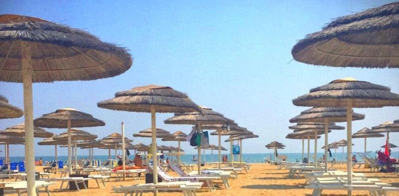 Turquoise Beach Club - 2
