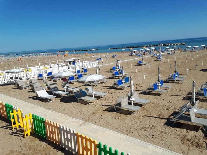 La Spiaggia Malu' 90-93 - 4