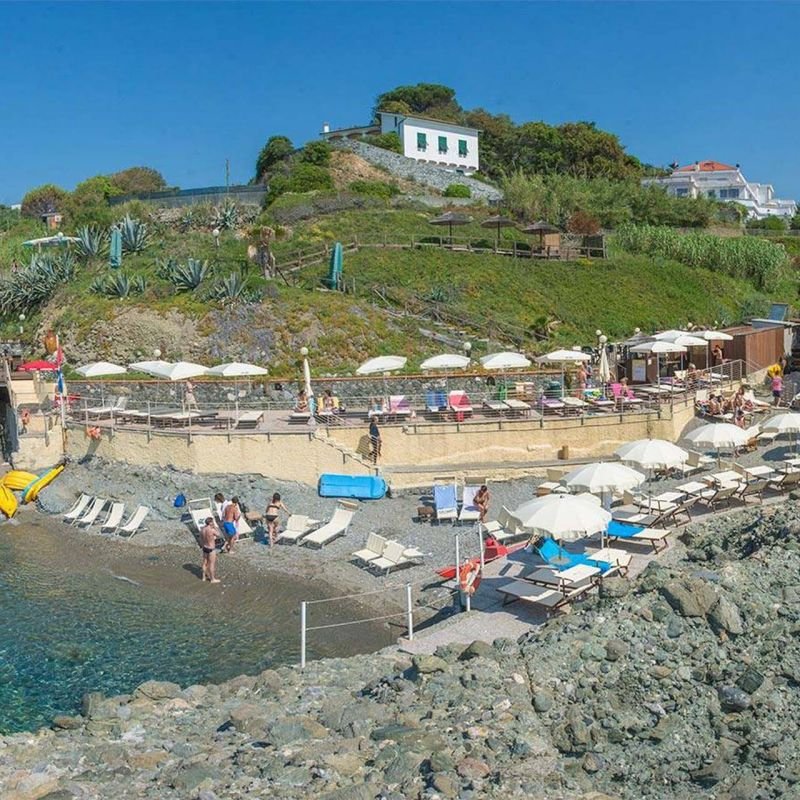Capo Torre Beach & Lounge - Celle Ligure