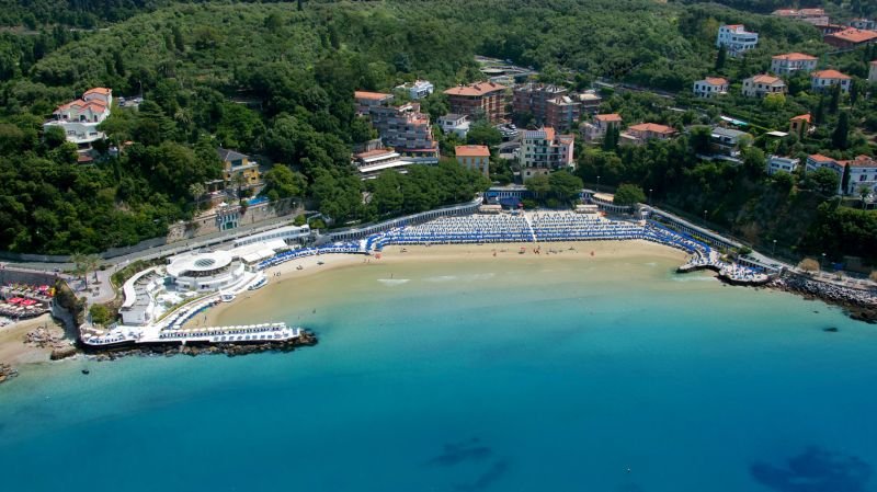 Bagno Lido Di Lerici - Lerici