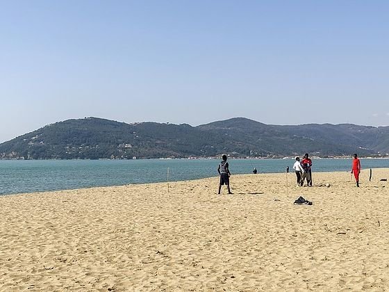 Spiaggia Libera La Rotonda - 4
