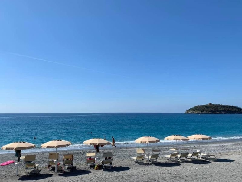 Pietrarossa Beach - 2