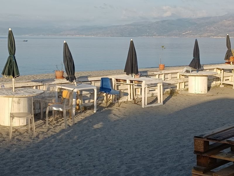 Spiaggia La Sorgente - Reggio Calabria