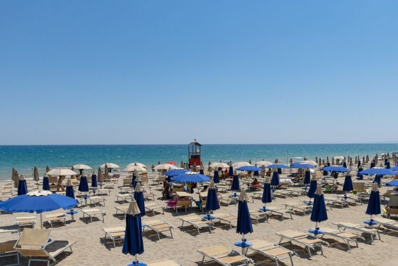 Bora Bora Beach Club - 2