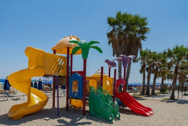 Bora Bora Beach Club - 4