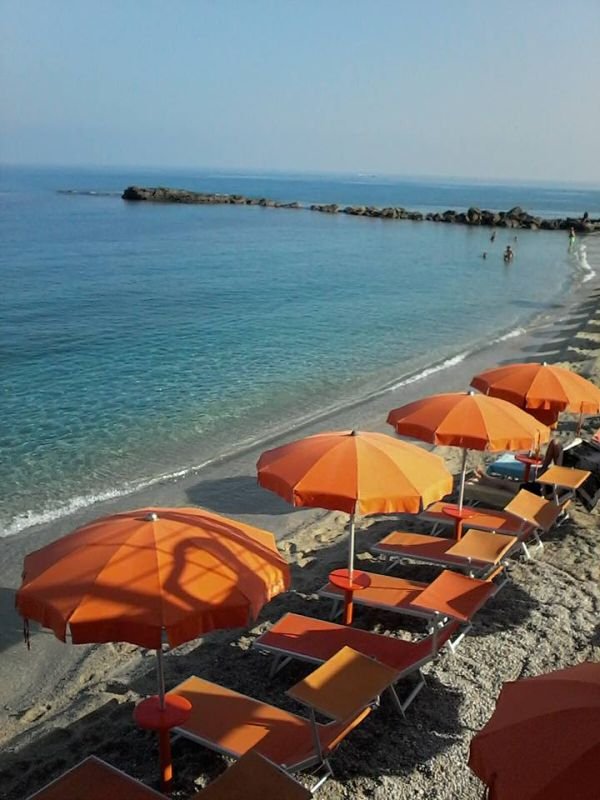 Lido Charly - 3