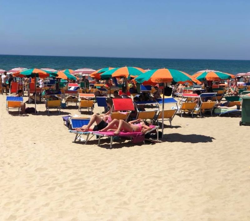 Lido Onda Del Mare - Giugliano In Campania