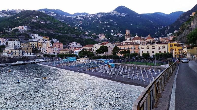 California Beach - Minori