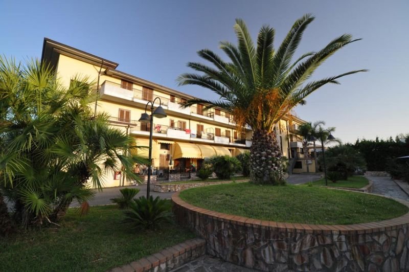 Spiaggia Privata Villaggio Artemis - 2