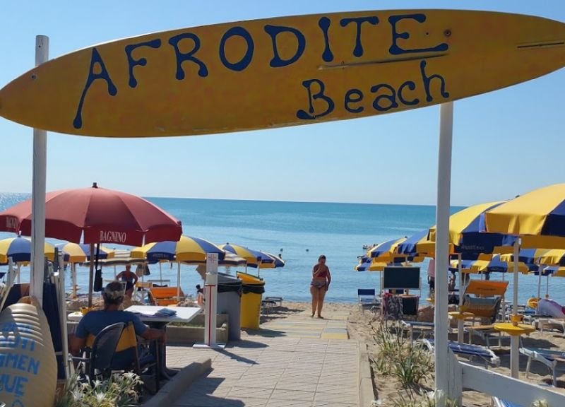 Lido Afrodite Beach - 3