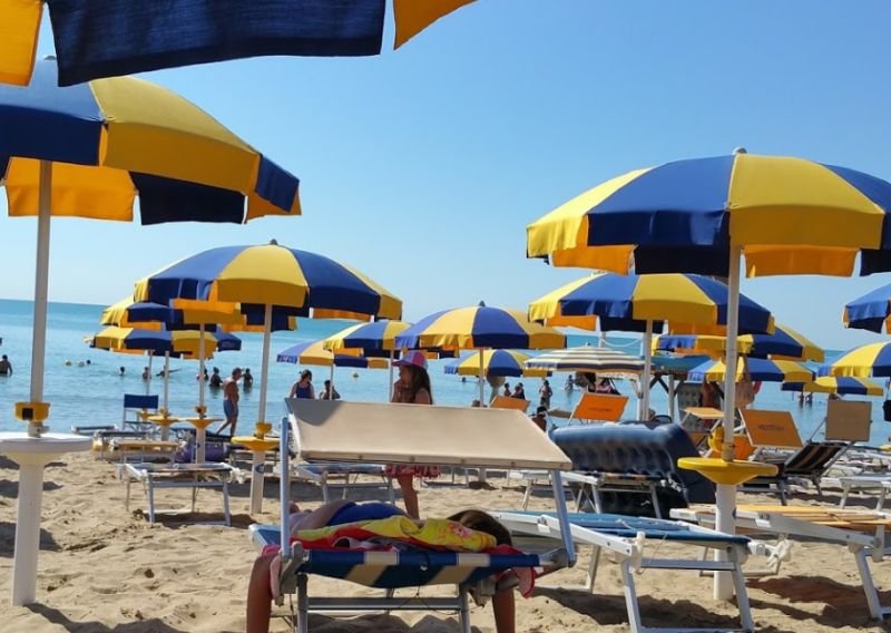 Lido Afrodite Beach - 4