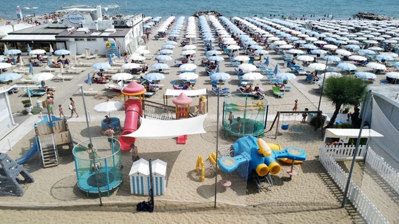 Bagni Giuseppe 37-38