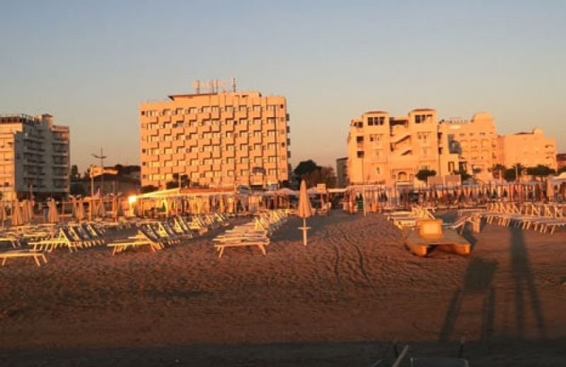 Bagni 52 Papaya Beach