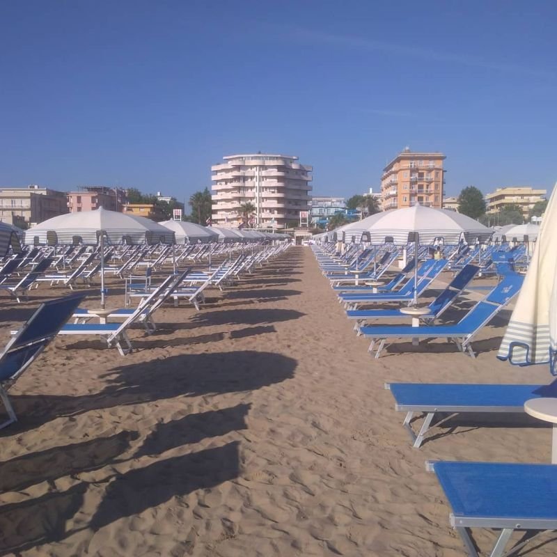 Bagni 101-102 Lupi Di Mare