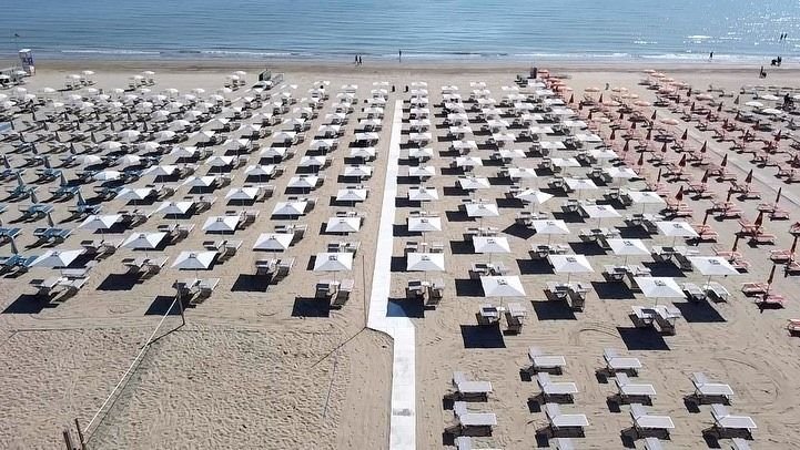 Sunset Beach 165-166 - 3