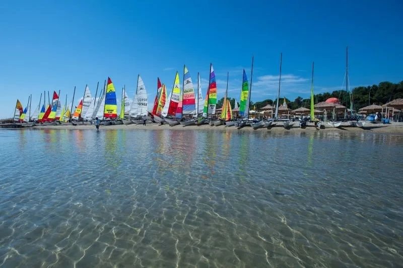 Ammiraglia Beach Club - 2