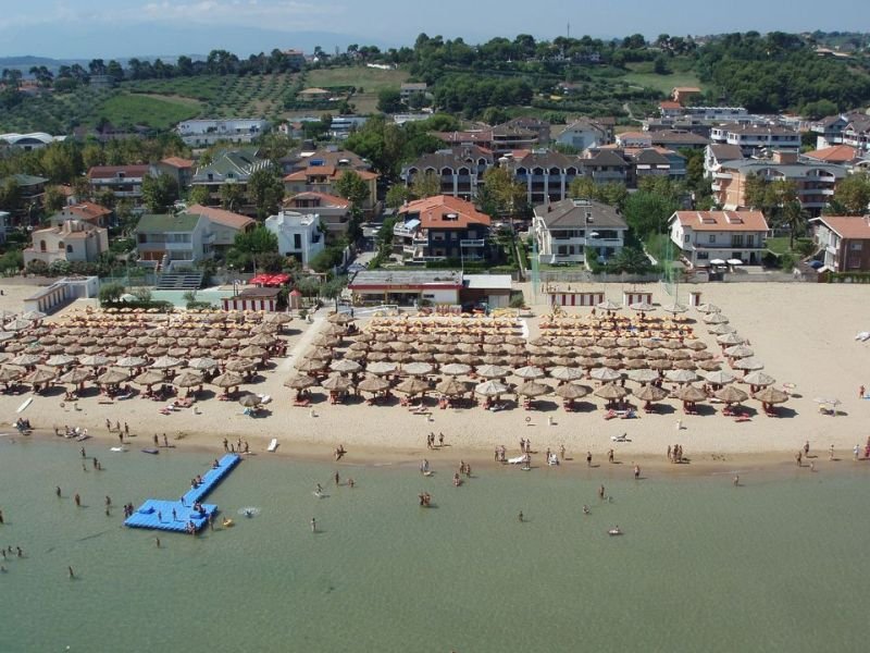 È Nata Una Stella