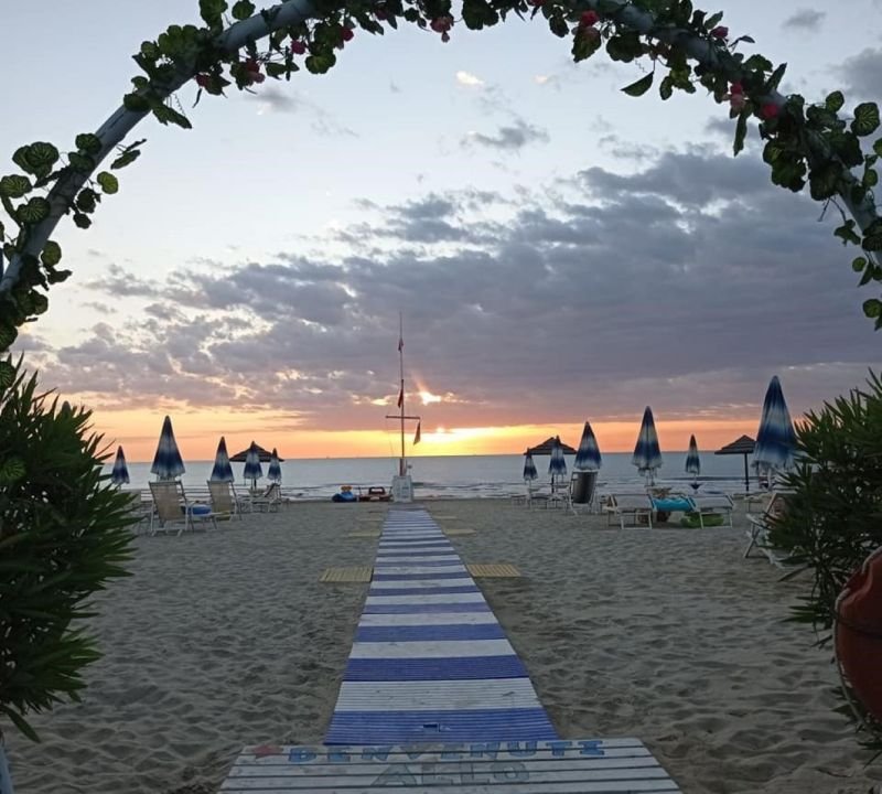 Spinnaker Beach - 4
