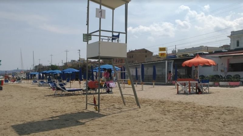 Bagni La Salute - Falconara Marittima