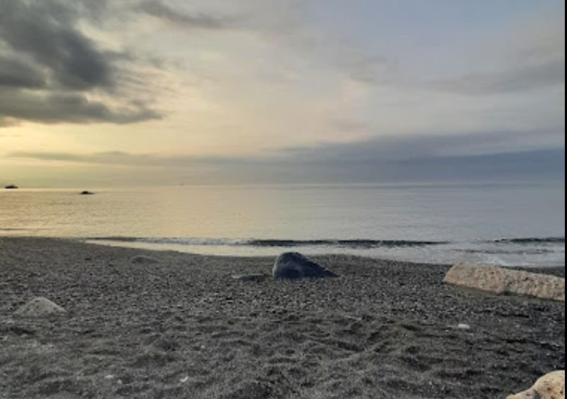 Spiaggia Libera Lungomare Olanda - Arenzano