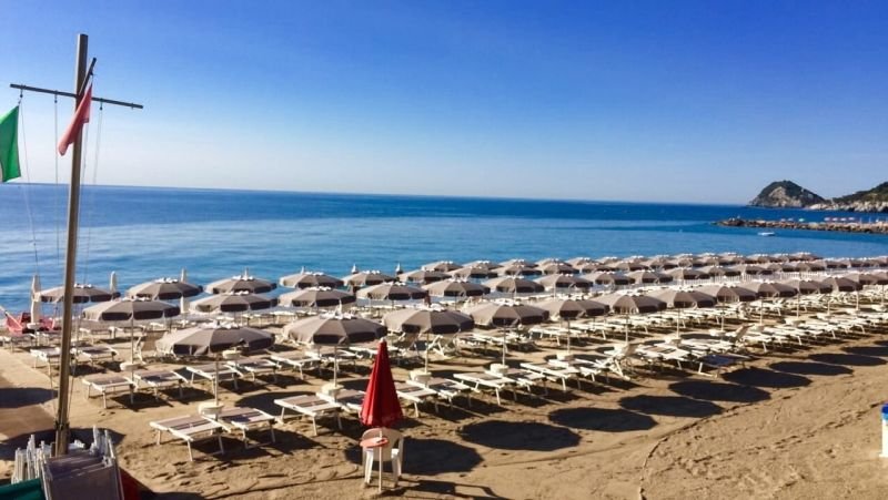 Bagni La Bussola - Bergeggi