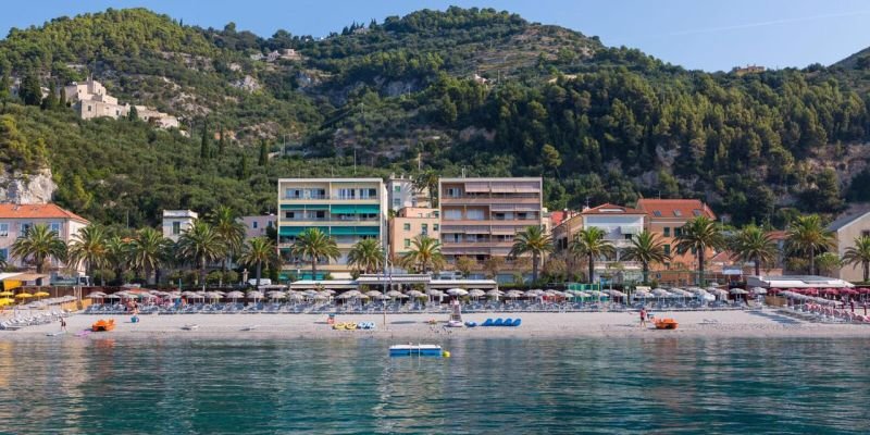 Bagni Clara - Varigotti