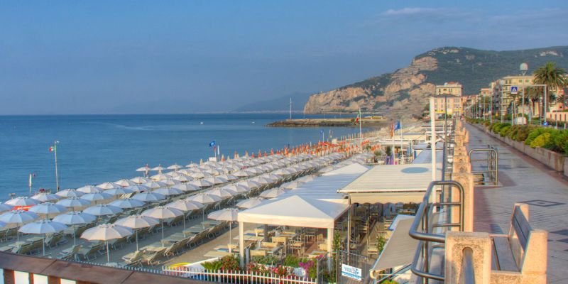 Bagni Finalpia - Finale Ligure