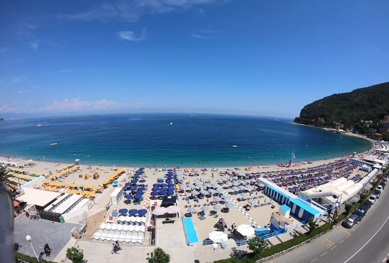 Hotel-Bagni Monique Noli - Noli