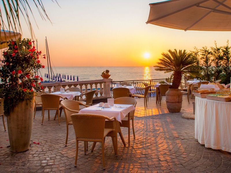 Hotel Golfo & Palme - 2
