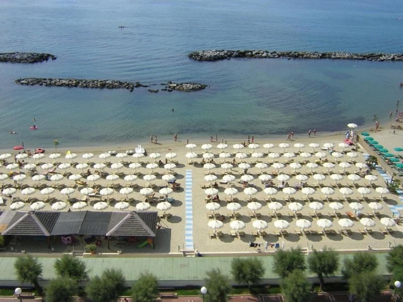 Vittoria Beach - Arma di Taggia