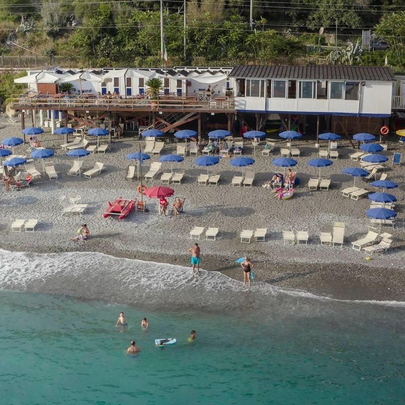 Mignon Beach & Restaurant - 2