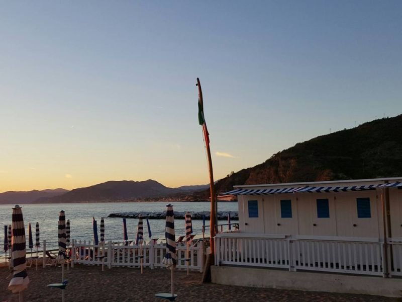 La Lampara Beach - 3