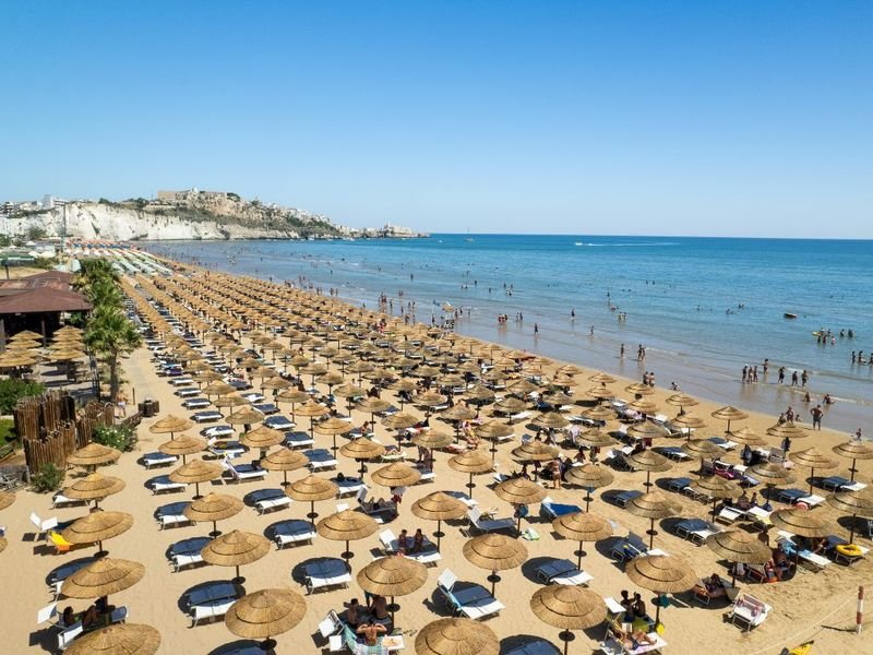 Pelikano Restaurant & Beach Club
