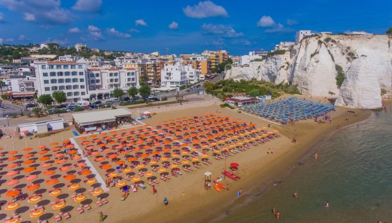 Lido Hotel Merinum