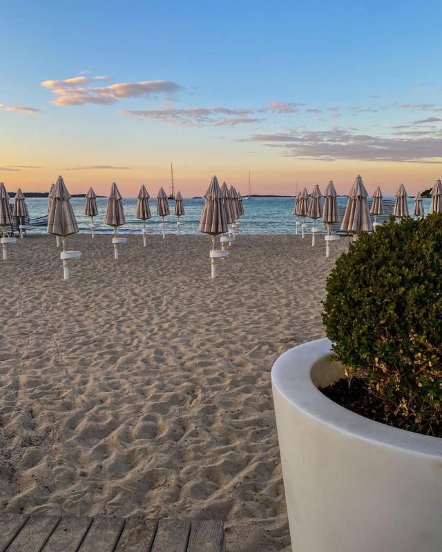 Ira Beach Club - 4