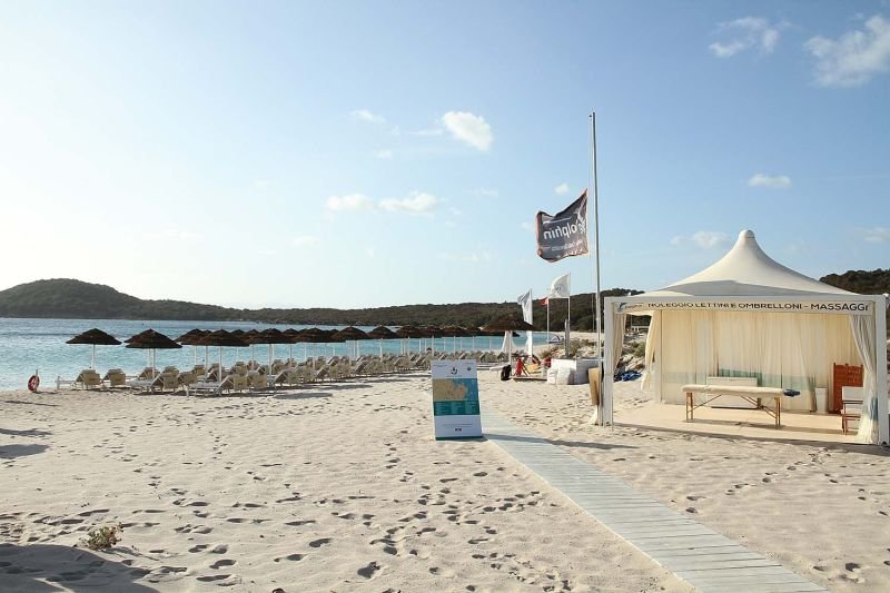 Dolphin Beach - 4