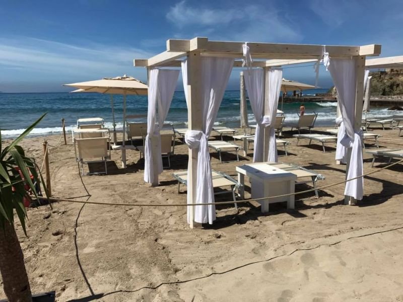 Warung Beach Club - 3