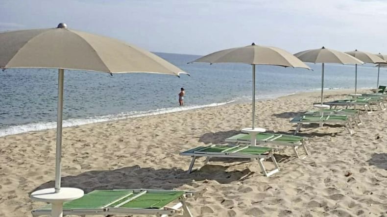 Le Onde Beach Bar - Valledoria