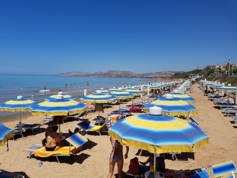 Palmeras Beach - 3