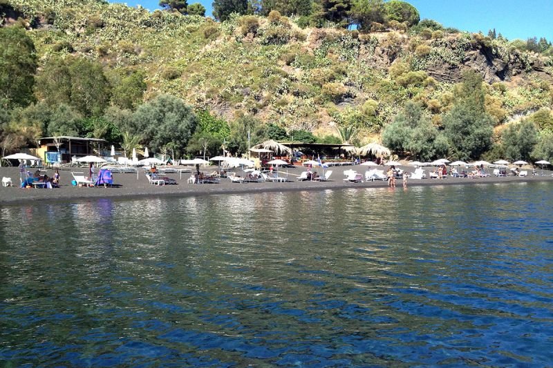 Asino Beach - Vulcano