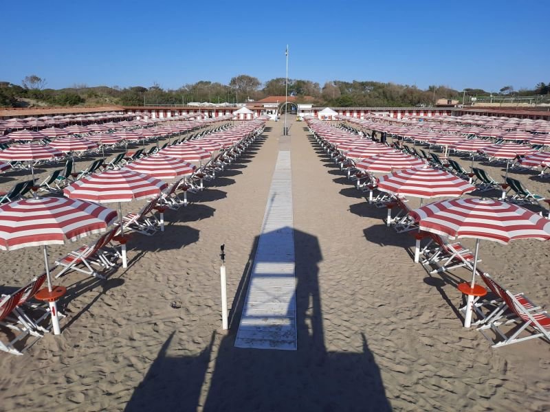 Stabilimento Balneare Bagno Nettuno - 1