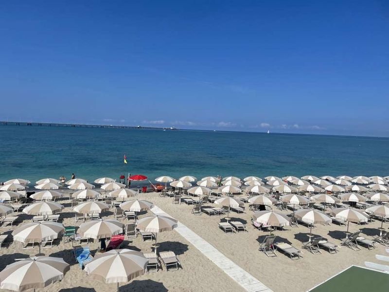 Bagno La Lanterna - Vada