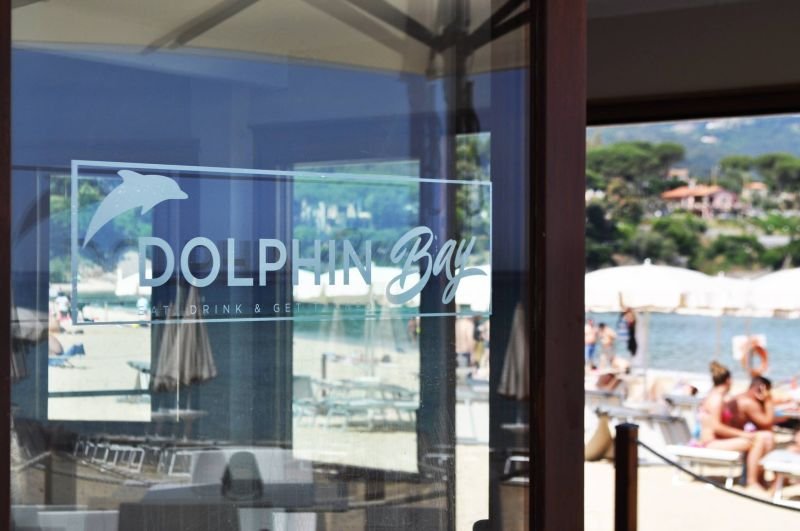 Dolphin Bay Snack Bar - 2